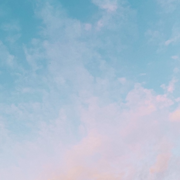 Meet your Posher, Claire - Picture 1 of 1